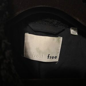 Aritizia fleece jacket size 2